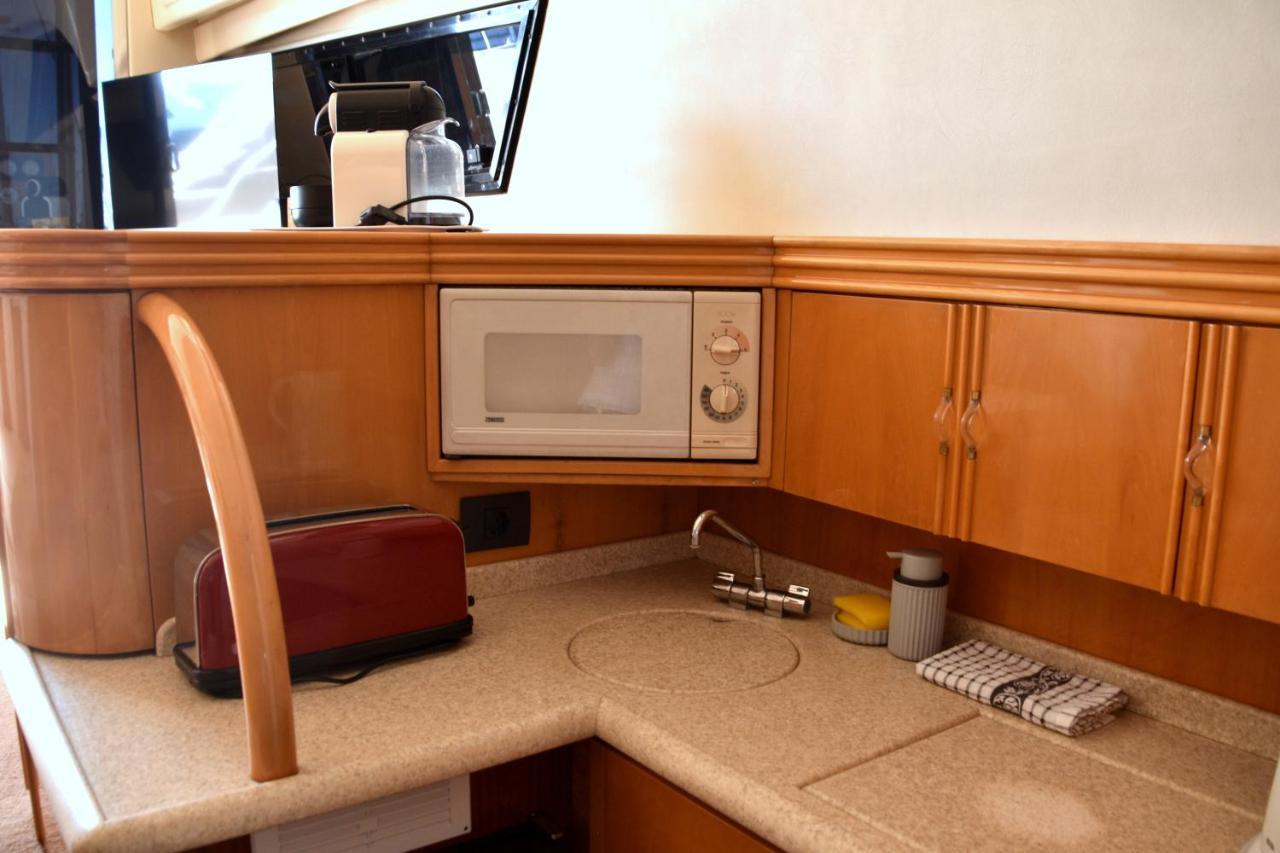 Luxury Yacht Kamikara Otel San Miguel de Abona Dış mekan fotoğraf
