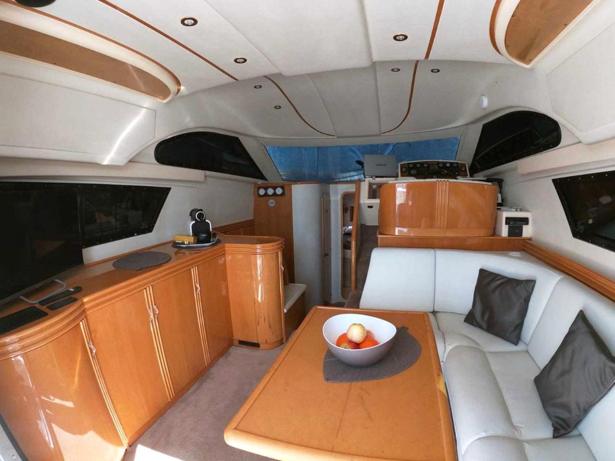 Luxury Yacht Kamikara Otel San Miguel de Abona Dış mekan fotoğraf